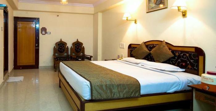 Hotel Chandra Inn